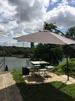 Apartment Ambiance Seine - 46m2 Terrasse - Hortensia