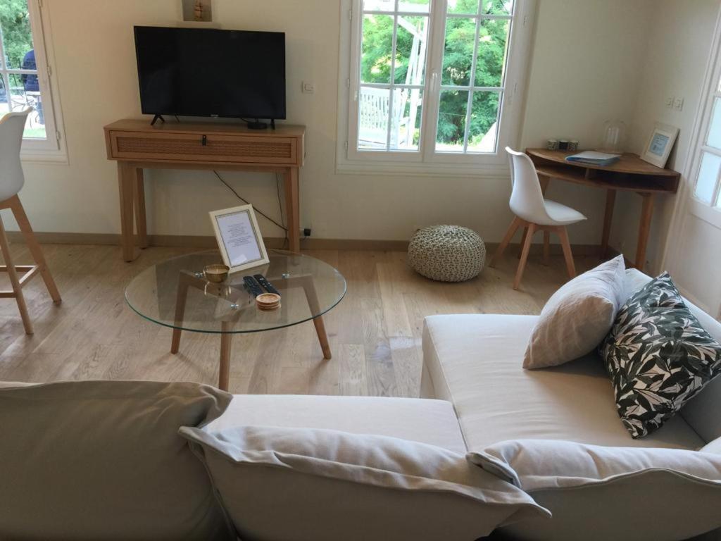 Ambiance Seine - 46m2 Terrasse - Hortensia Apartment